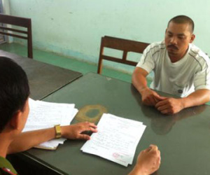 "Yêu râu xanh" khống chế thiếu nữ trẻ làm thuê để hiếp dâm