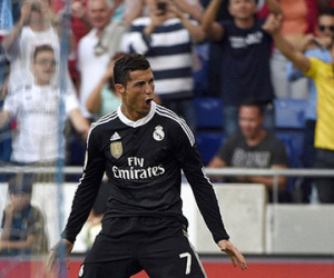 Duyệt chi 125 triệu EURO, PSG quyết mua Cristiano Ronaldo