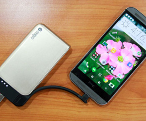 Pin dự phòng hỗ trợ truyền dữ liệu USB OTG, sạc nối tiếp