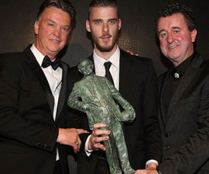Van Gaal: "Tôi vẫn tin De Gea ở lại Man United. Cậu ấy giỏi hơn Victor Valdes"