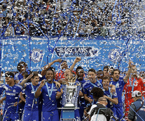 Clip: Cầu thủ Chelsea ăn mừng chức vô địch