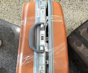 Hành khách VietJet Air bức xúc vì bị lục tung đồ, mất nhiều hành lí có giá trị trong vali