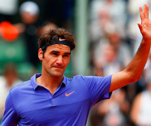 Federer khởi đầu suôn sẻ tại Roland Garros