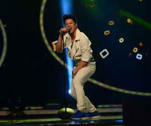 Mark Walton và Thanh Bùi "nổi da gà" khi chấm Vietnam Idol