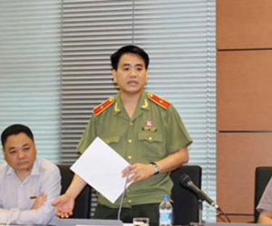 Tướng Chung: Cớ gì không tử hình tội phạm tham nhũng?