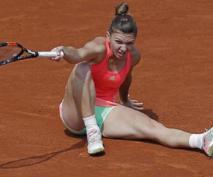 Á quân Halep bất ngờ bị loại ở vòng 2 giải Pháp mở rộng
