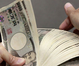 Yên Nhật thấp nhất 12 năm so với USD