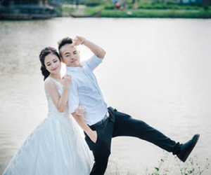 Ảnh cưới giữa ngày nắng nóng của Phúc Bồ và bạn gái hot girl