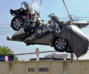 Vụ tai nạn 5 người chết: Có khả năng tài xế ngủ gật