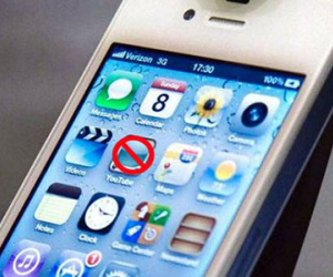 Tin đồn Apple muốn khai tử YouTube “đội mồ sống lại”