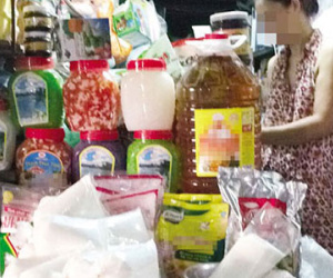 Ăn chè giải nhiệt ngày hè, giật mình nghe chuyện nguyên liệu pha, nấu