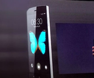 Bphone chính thức được bán, phí vận chuyển “không thể tin nổi”