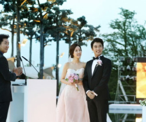 Những khoảnh khắc vàng trong đám cưới Ahn Jae Wook
