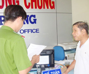 Trưởng văn phòng công chứng tư ở Bạc Liêu bị bắt