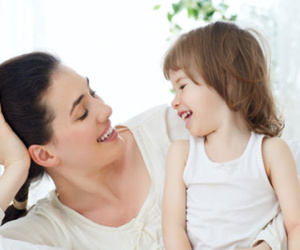 Hậu ly hôn, trẻ ít stress hơn nếu được sống cùng cả bố và mẹ