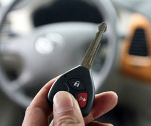 Những điều tuyệt đối không làm khi lái xe