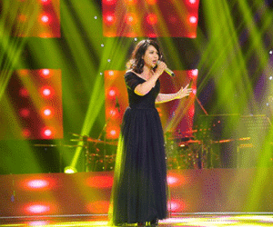 The Voice: HLV dậy sóng vì "cô gái vừa ăn vừa hát", "cậu bé đung đưa"