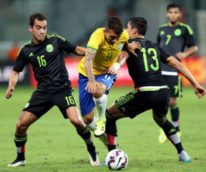 Sao Liverpool ghi bàn kỹ thuật giúp Brazil thắng 2-0