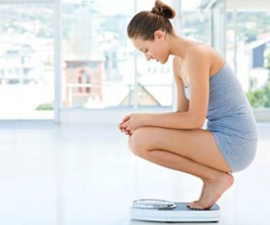 10 cách giảm cân cho cô nàng lười biếng