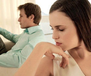 Phải làm gì khi người tình của chồng mang con đến nhà ăn vạ?