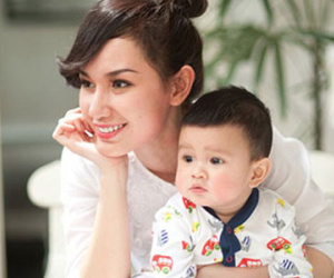 Quỳnh Chi bất ngờ lên tiếng kêu gọi sự giúp đỡ để được nhìn thấy con