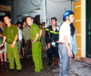 Clip: Nhân chứng thuật lại quá trình cứu sống 5 người vụ cháy Hoàng Mai.