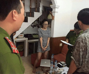 Tạm giữ điều tra “thánh cô”...bêu chuyện đời tư “sao” Việt