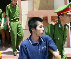 Tố chồng cưỡng bức con gái rồi lại khai con “đổ oan” cho bố