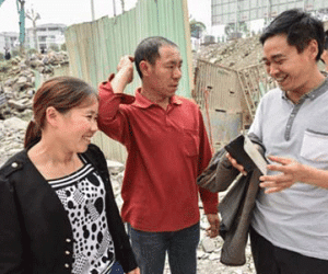 Vợ chồng cứu gần 70 người trước khi chung cư sập