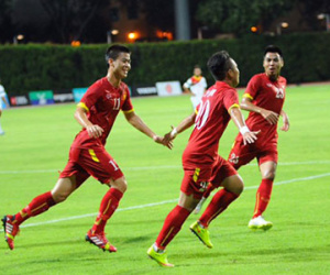 HLV Lê Thuỵ Hải: "Không thắng Myanmar thì ông Miura quá dở!"