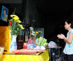 Vụ cháy 5 người chết: Ám ảnh thi thể mẹ ôm chặt con 8 tháng tuổi