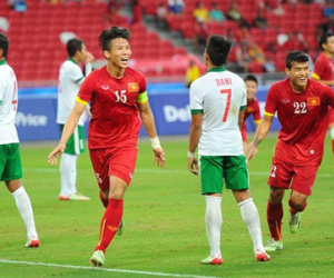 U23 Việt Nam 5-0 U23 Indonesia: Huy Toàn lập cú đúp, U23 Việt Nam giành HCĐ
