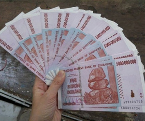 Đôla Zimbabwe ở Việt Nam: 100.000 tỷ đổi 500.000 đồng