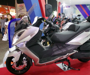 Xe tay ga SYM GTS 250i giá 5.000 USD