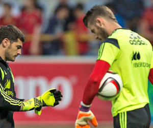 De Gea nói với Real: Đuổi Casillas, tôi mới về!