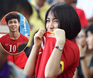 Hòa Minzy và Công Phượng dần công khai tình cảm