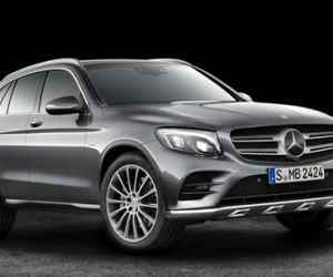 Mercedes GLC chính thức ra mắt, giá từ 54.340 USD