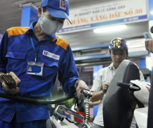 Giá xăng tăng lần thứ 4 từ 15h chiều nay