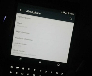 Rò rỉ ảnh BlackBerry Passport chạy Android Lollipop