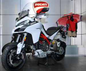 Mô-tô Ducati tiền tỷ thứ 2 về Việt Nam có gì nổi bật?