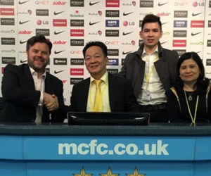Bầu Hiển quyết vụ mời Man City trong 15 phút