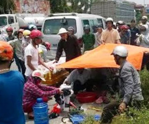 Đi vệ sinh, nam thanh niên bị tàu hỏa kéo lê 30 m