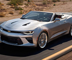 Rò rỉ hình ảnh Chevrolet Camaro mui trần 2016