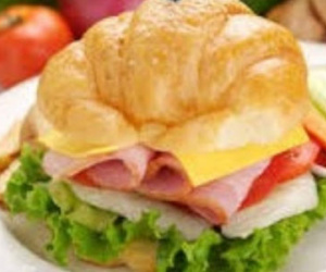 Ăn sáng không đúng cách nguy hại cho sức khỏe