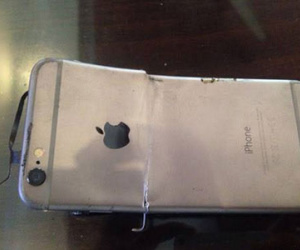 iPhone 6 mới mua 2 ngày đã phát nổ như lựu đạn