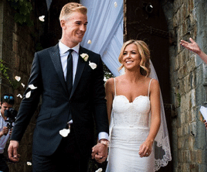Thủ môn Joe Hart đưa người đẹp Kimberly Crew về dinh