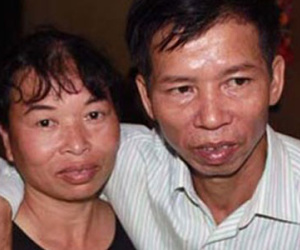 Vợ ông Chấn: "Có ai dám để chồng đi tù oan 10 năm rồi nhận chục tỷ?"