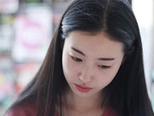 Bí mật ghê người ẩn trong những viên thuốc tránh thai khẩn cấp của bạn gái