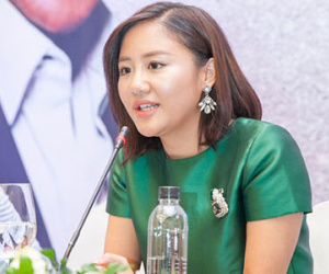 Văn Mai Hương xuất hiện sau nửa năm "biến mất" vì trầm cảm