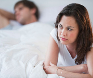 Chồng “ăn vụng”: Vợ “tắt lửa” phòng the